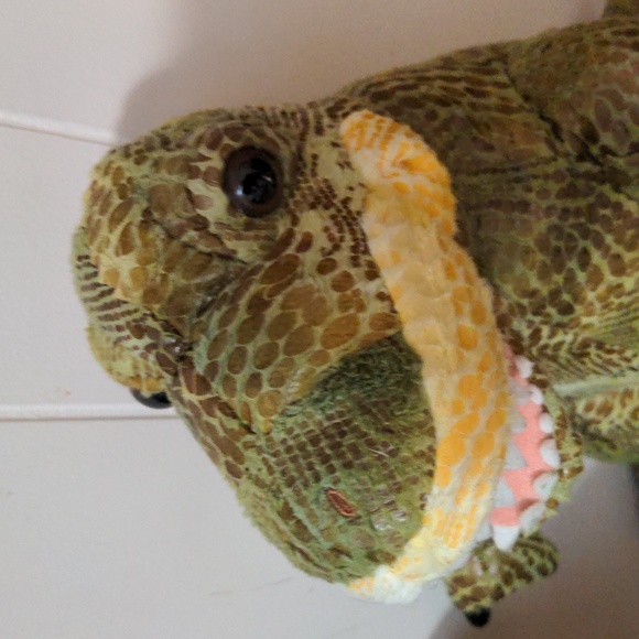 Build a bear discontinued scaled T-Rex with sounds - Picture 4 of 6